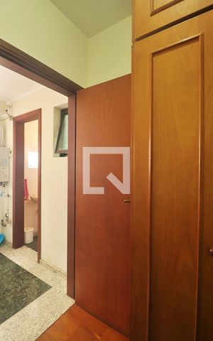 Apartamento à venda com 170m², 3 quartos e 3 vagasQuarto de Serviço