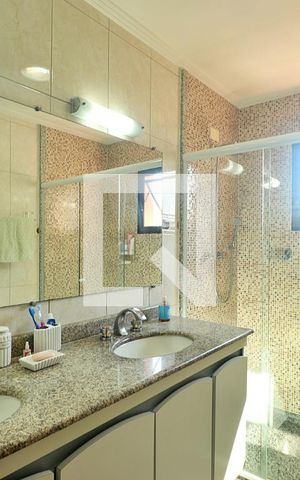 Apartamento à venda com 170m², 3 quartos e 3 vagasSuíte - Banheiro do Quarto 3