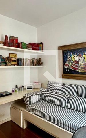 Apartamento à venda com 160m², 4 quartos e 3 vagas Apartamento à venda com 160m², 4 quartos e 3 vagasquarto