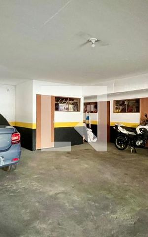 Apartamento à venda com 160m², 4 quartos e 3 vagas Apartamento à venda com 160m², 4 quartos e 3 vagasGaragem