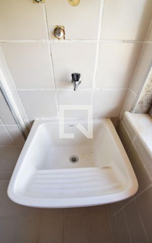 Apartamento à venda com 47m², 2 quartos e 2 vagas Apartamento à venda com 47m², 2 quartos e 2 vagasÁrea de Serviço