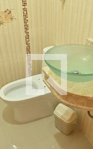 Apartamento para alugar com 146m², 3 quartos e 2 vagasBanheiro 3