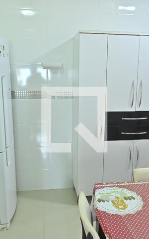 Apartamento para alugar com 146m², 3 quartos e 2 vagasCozinha