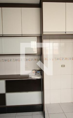 Casa à venda com 300m², 4 quartos e 4 vagas Casa à venda com 300m², 4 quartos e 4 vagasCozinha