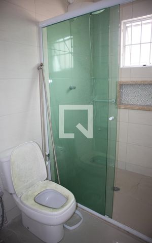 Casa à venda com 100m², 2 quartos e 1 vagaBanheiro
