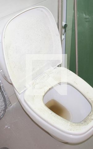 Casa à venda com 100m², 2 quartos e 1 vagaBanheiro