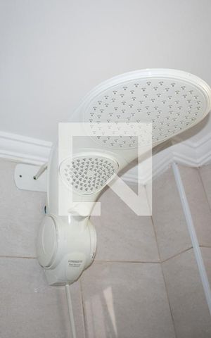 Casa à venda com 100m², 2 quartos e 1 vagaBanheiro 2