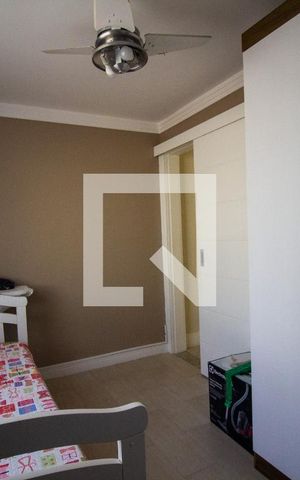 Casa à venda com 350m², 4 quartos e 2 vagas Casa à venda com 350m², 4 quartos e 2 vagasSuíte Extra Reversível