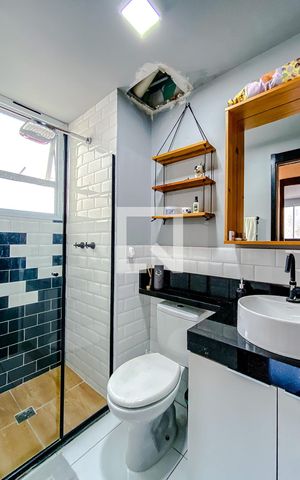 Apartamento à venda com 45m², 2 quartos e sem vagaBanheiro