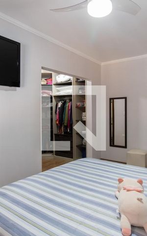 Casa à venda com 360m², 3 quartos e 5 vagas Casa à venda com 360m², 3 quartos e 5 vagasSuíte