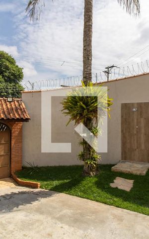 Casa à venda com 360m², 3 quartos e 5 vagas Casa à venda com 360m², 3 quartos e 5 vagasÁrea Externa