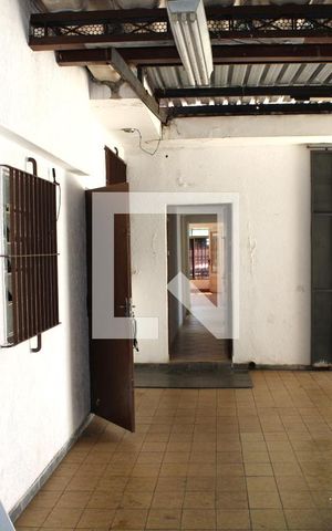 Casa à venda com 150m², 3 quartos e 4 vagasQuintal
