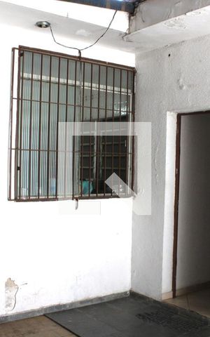 Casa à venda com 150m², 3 quartos e 4 vagasEntrada da Área de Serviço e Cozinha