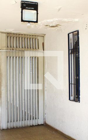 Casa à venda com 150m², 3 quartos e 4 vagasPorta de entrada