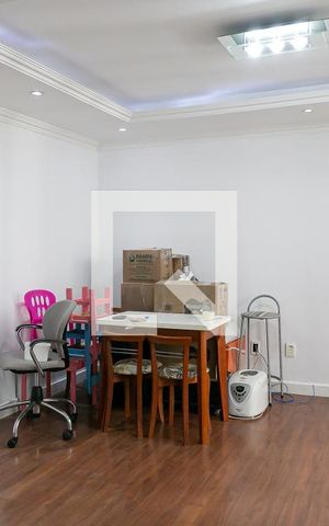 Apartamento à venda com 98m², 3 quartos e sem vaga Apartamento à venda com 98m², 3 quartos e sem vagaSala