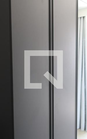 Apartamento à venda com 21m², 1 quarto e sem vagaSala/Quarto