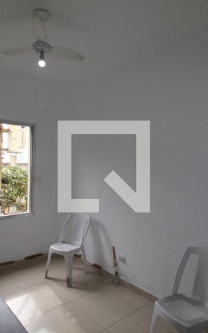 Apartamento à venda com 35m², 1 quarto e sem vagaSala
