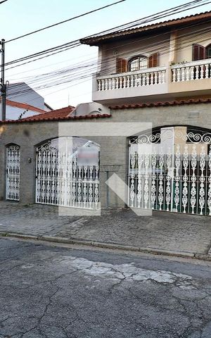 Casa à venda com 266m², 3 quartos e 4 vagasFachada