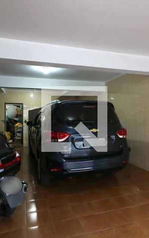 Casa à venda com 266m², 3 quartos e 4 vagasGaragem