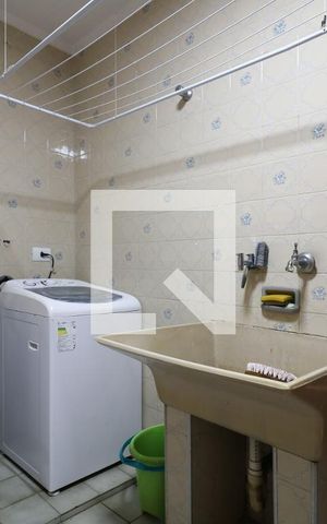Casa à venda com 266m², 3 quartos e 4 vagasÁrea de Serviço