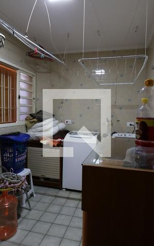 Casa à venda com 266m², 3 quartos e 4 vagasÁrea de Serviço