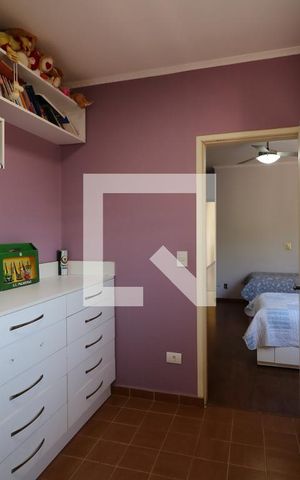 Casa à venda com 266m², 3 quartos e 4 vagasCloset da Suíte 2
