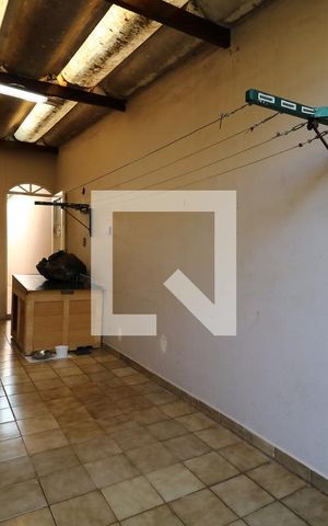 Casa à venda com 266m², 3 quartos e 4 vagasQuintal
