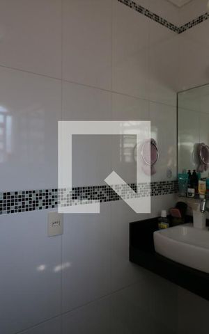 Casa à venda com 266m², 3 quartos e 4 vagasBanheiro da Suíte 3