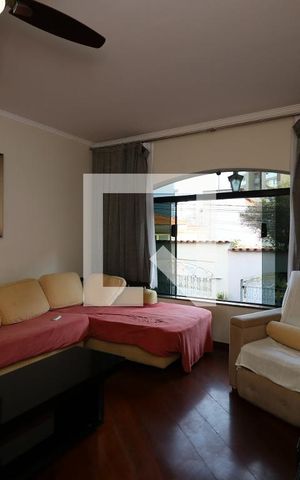 Casa à venda com 266m², 3 quartos e 4 vagasSala