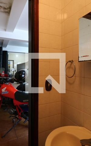 Casa à venda com 266m², 3 quartos e 4 vagasGaragem - Lavabo