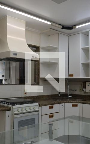 Apartamento à venda com 155m², 3 quartos e 2 vagas Apartamento à venda com 155m², 3 quartos e 2 vagasCozinha