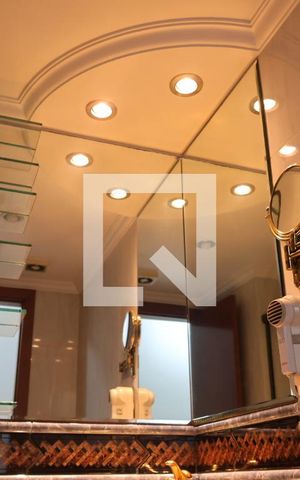 Apartamento à venda com 155m², 3 quartos e 2 vagas Apartamento à venda com 155m², 3 quartos e 2 vagasBanheiro 2