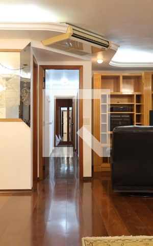 Apartamento à venda com 155m², 3 quartos e 2 vagas Apartamento à venda com 155m², 3 quartos e 2 vagasSala