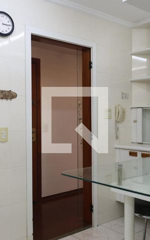 Apartamento à venda com 155m², 3 quartos e 2 vagas Apartamento à venda com 155m², 3 quartos e 2 vagasCozinha