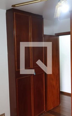 Apartamento à venda com 155m², 3 quartos e 2 vagas Apartamento à venda com 155m², 3 quartos e 2 vagasQuarto 1