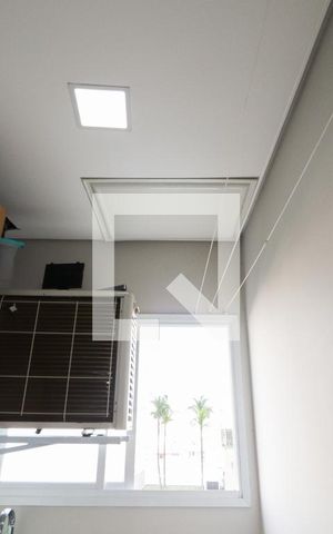 Apartamento à venda com 57m², 2 quartos e 1 vagaCozinha e Área de Serviço