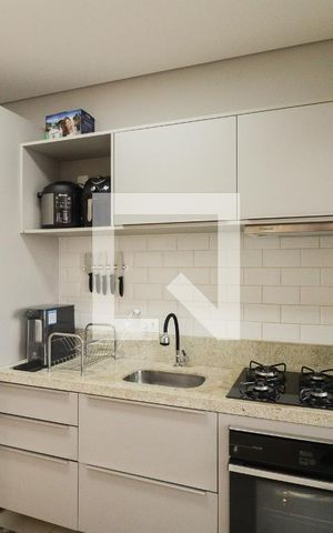 Apartamento à venda com 57m², 2 quartos e 1 vagaCozinha e Área de Serviço