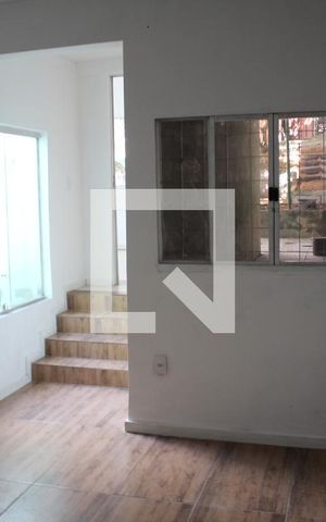 Casa à venda com 99m², 3 quartos e 1 vagaSuíte
