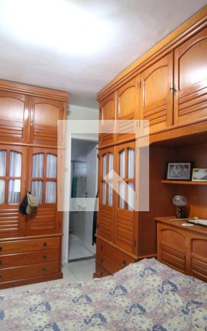 Casa de condomínio à venda com 100m², 3 quartos e 2 vagasSuíte 