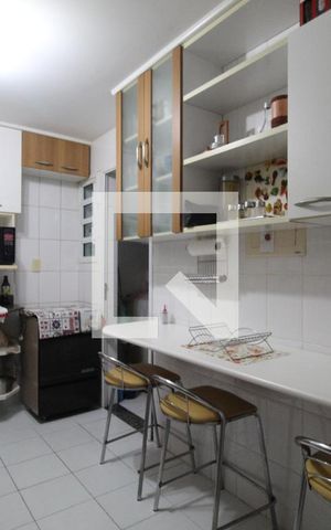 Casa de condomínio à venda com 100m², 3 quartos e 2 vagasCozinha