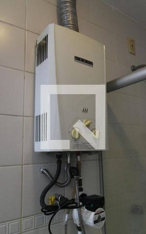 Casa de condomínio à venda com 100m², 3 quartos e 2 vagasBanheiro da suíte