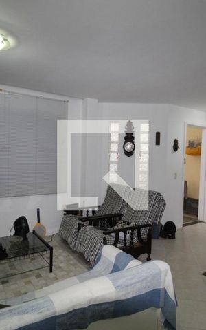 Casa de condomínio à venda com 100m², 3 quartos e 2 vagasSala