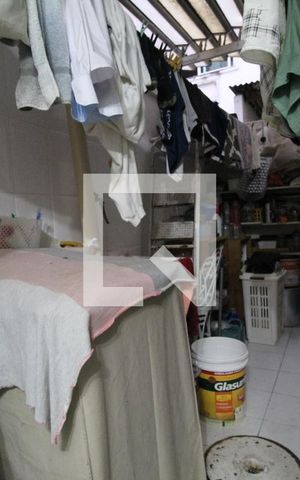 Casa de condomínio à venda com 100m², 3 quartos e 2 vagasÁrea de serviço