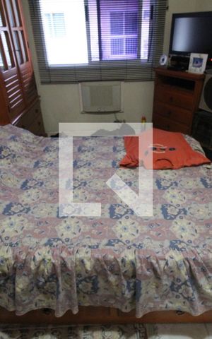 Casa de condomínio à venda com 100m², 3 quartos e 2 vagasSuíte 
