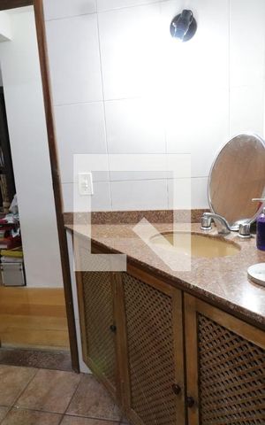 Casa à venda com 157m², 3 quartos e 2 vagasBanheiro da Suíte 3
