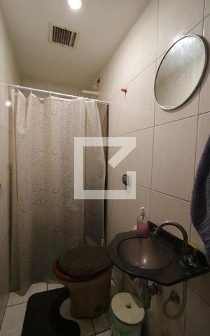 Casa à venda com 157m², 3 quartos e 2 vagasBanheiro da Suíte 1
