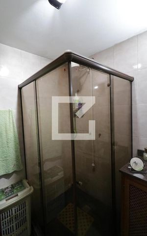 Casa à venda com 157m², 3 quartos e 2 vagasBanheiro da Suíte 2