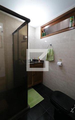 Casa à venda com 157m², 3 quartos e 2 vagasBanheiro da Suíte 2