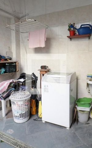 Casa à venda com 157m², 3 quartos e 2 vagasÁrea de Serviço