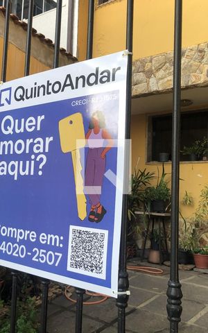 Casa à venda com 157m², 3 quartos e 2 vagasPlaquinha